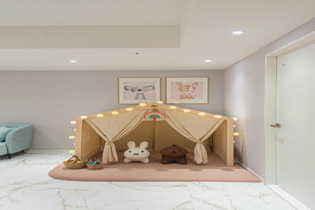 Asherah Villa D' Aqua Hotel Gimhae Buitenkant foto
