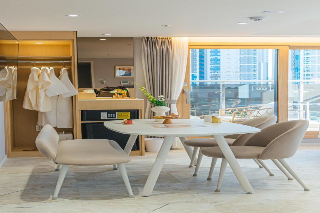 Asherah Villa D' Aqua Hotel Gimhae Buitenkant foto
